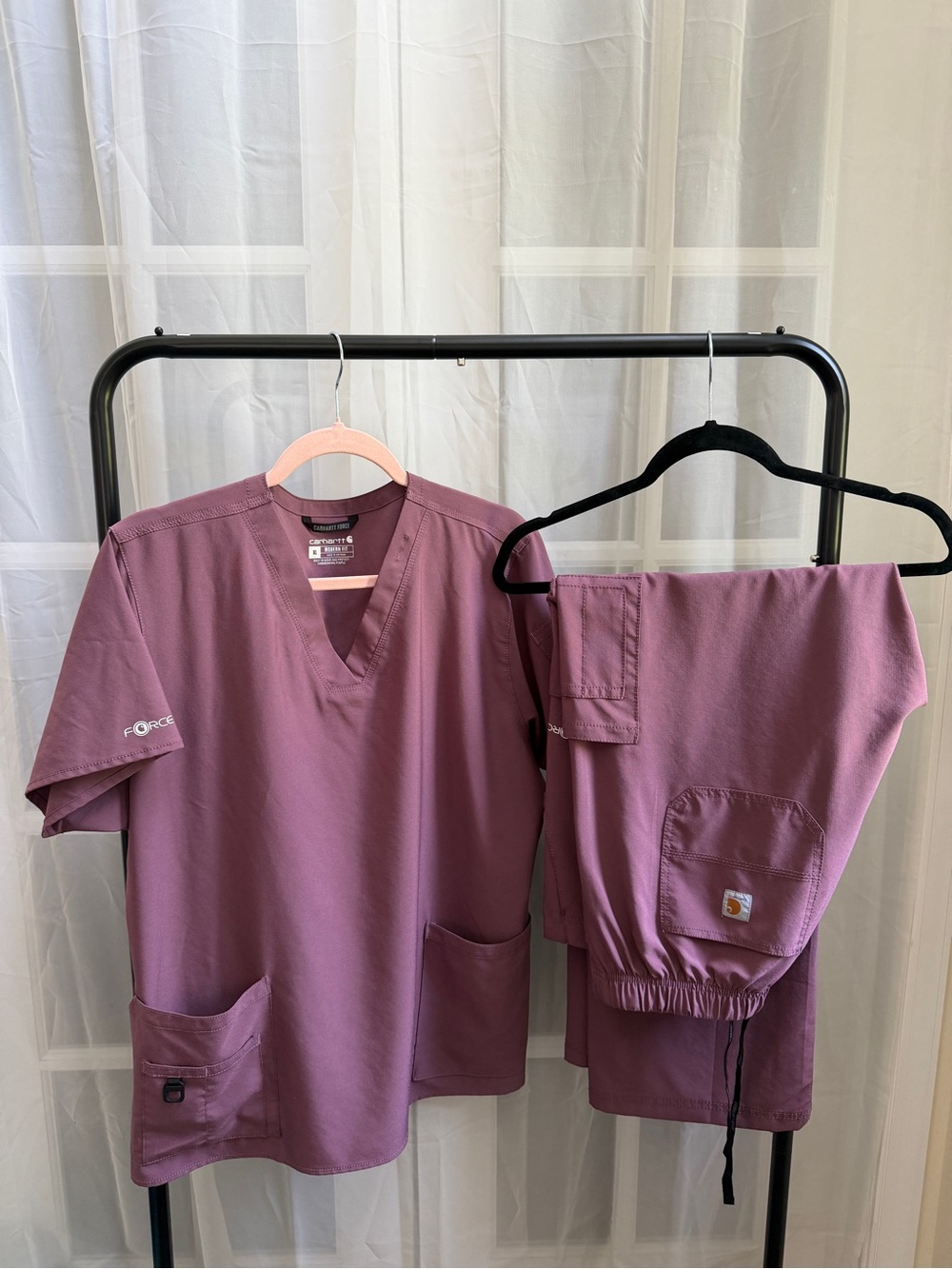 Carhartt V-Neck Scrub Set in Dusty Mauve XL